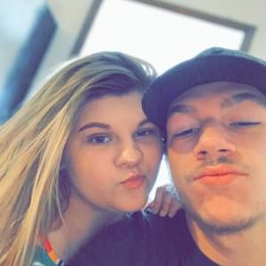 Meet your Posher, Candice